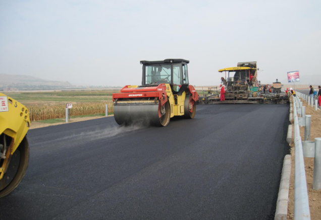 公路路基.png